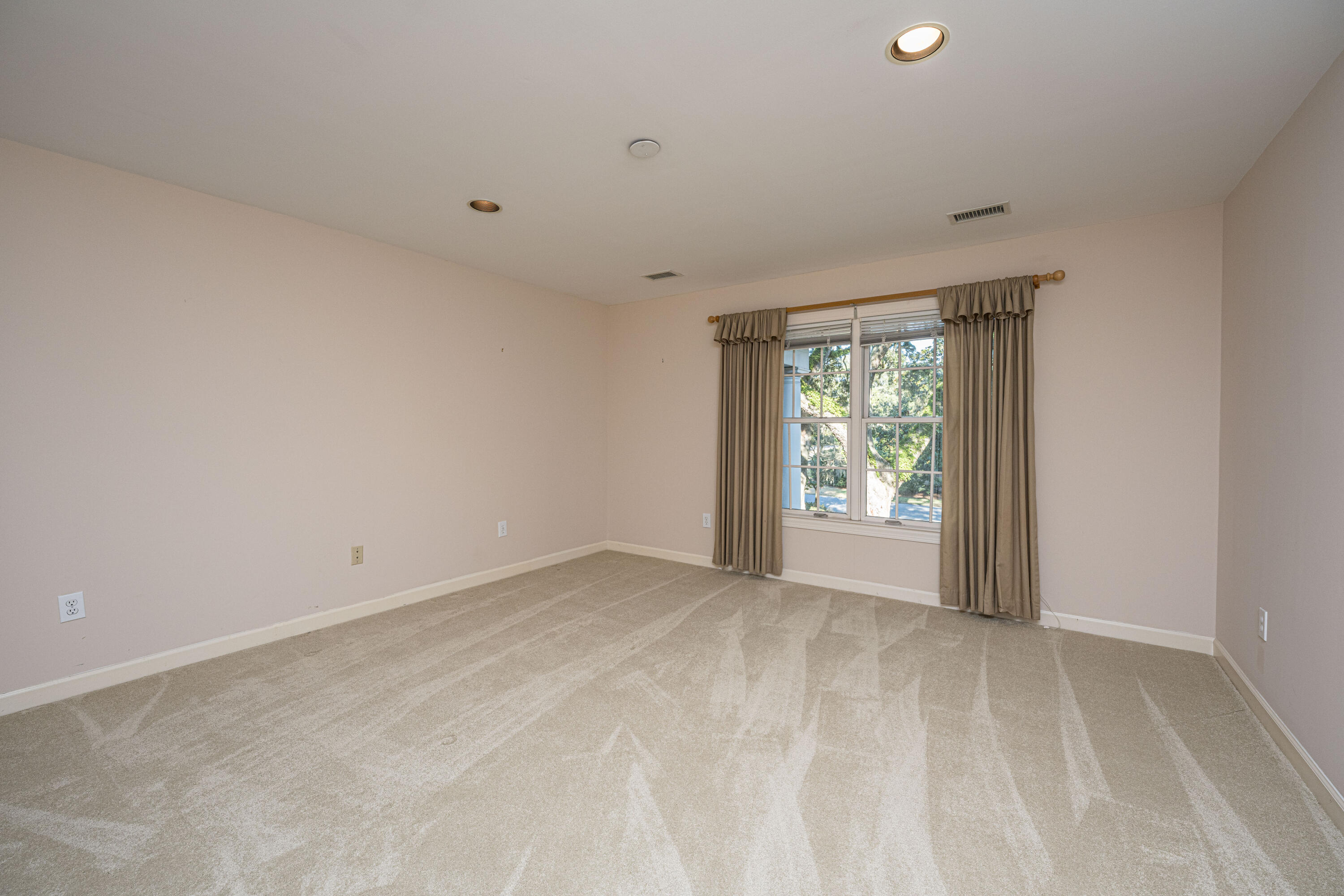 235 Country Club Lane Charleston, SC 29412 - Photo 49 of 71 51