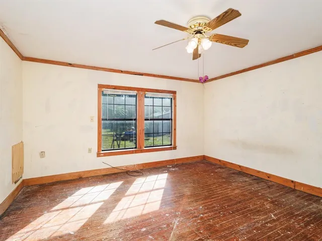 $150,000 | 203 Avenue East, Blanket, TX 76432