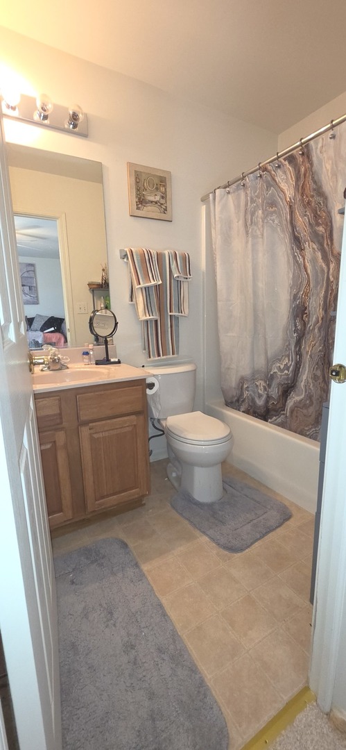 145 Enclave Circle, Unit D Bolingbrook, IL 60440 - Photo 24 of 33