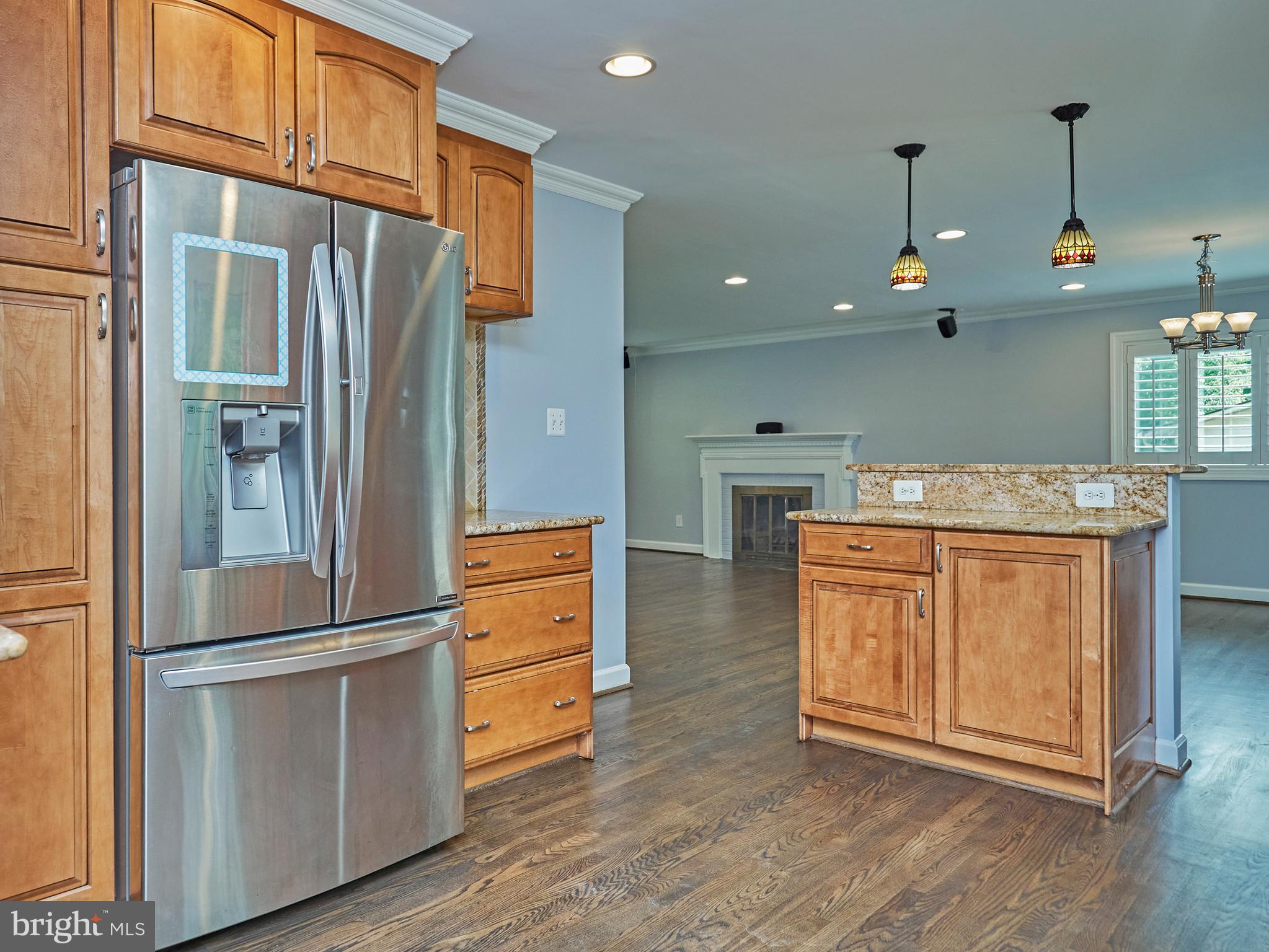 2017 Post Road Vienna, VA 22181 - Photo 8 of 30 Kitchen