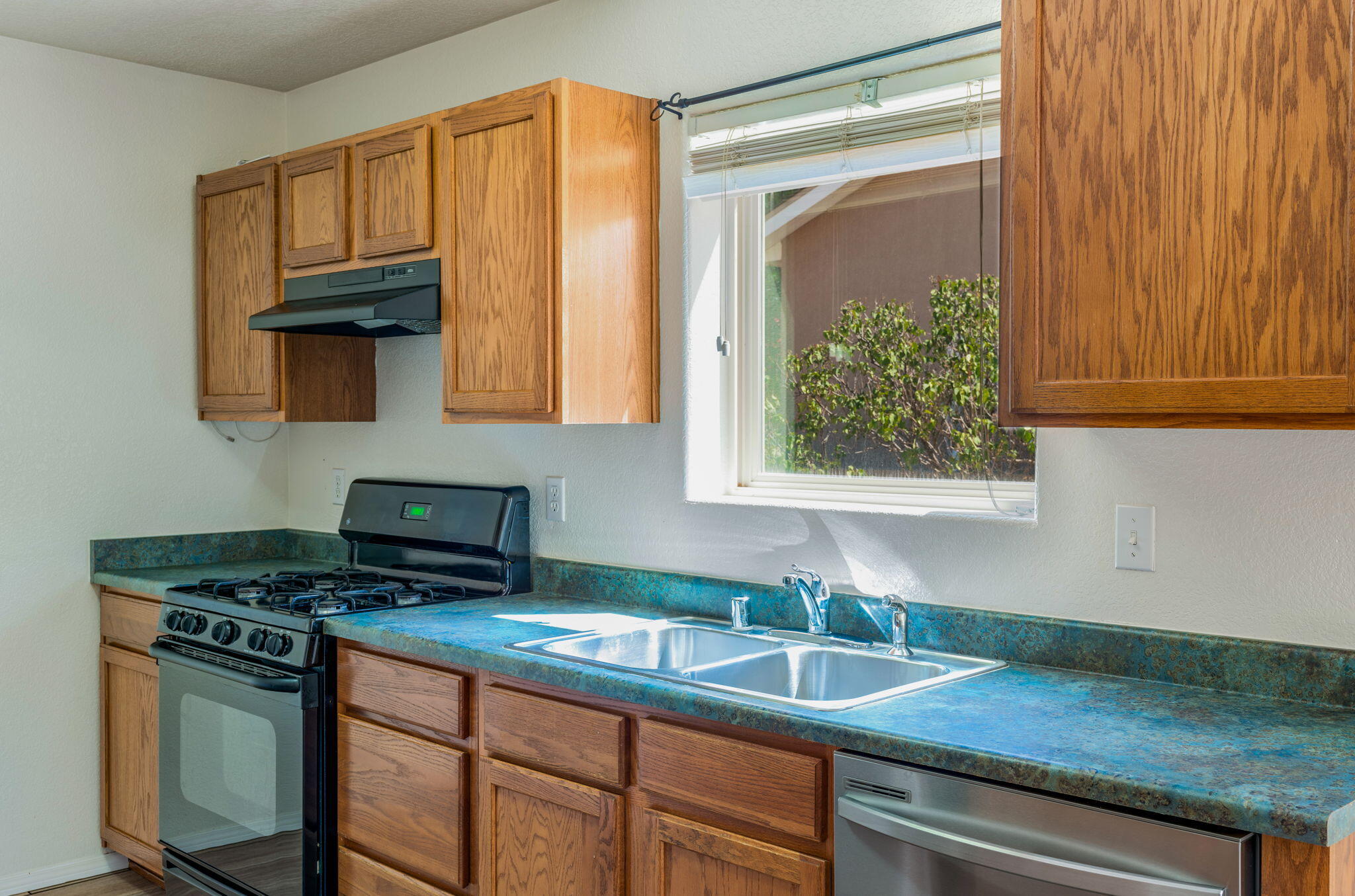 5772 Night Whisper Road Northwest Albuquerque, NM 87114 - Photo 15 of 35 Gallery Image 15