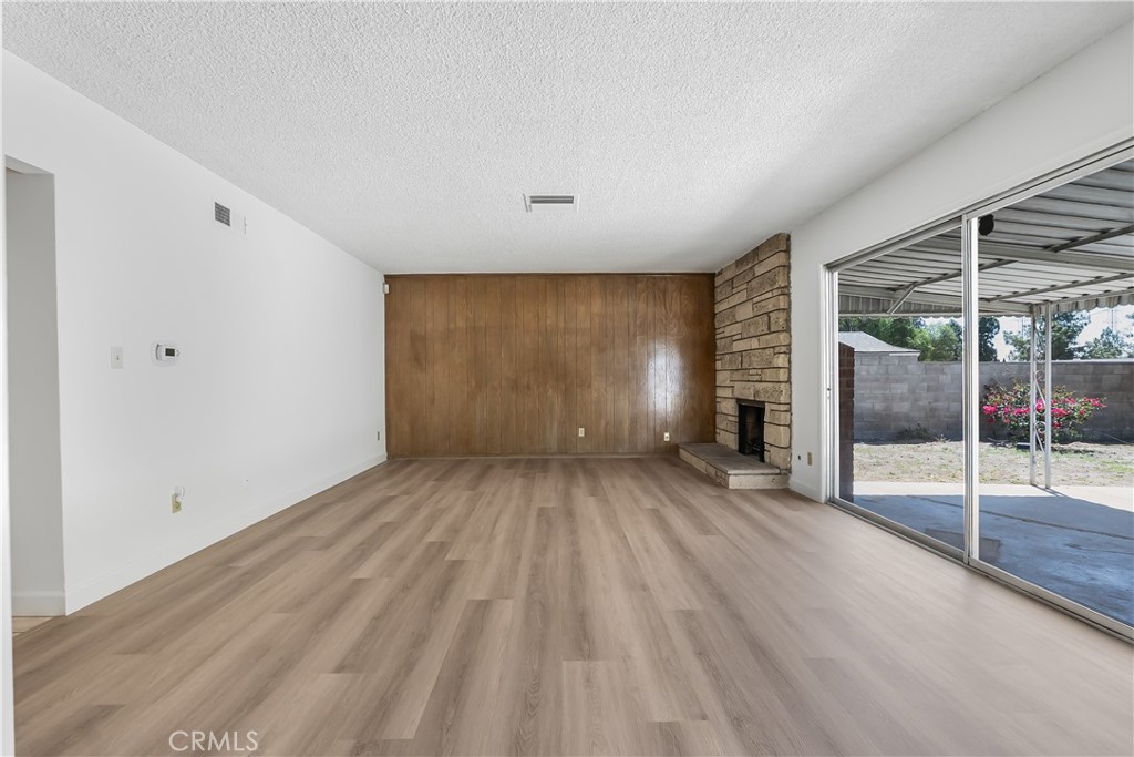 17050 Rinaldi Street Granada Hills, CA 91344 - Photo 9 of 29