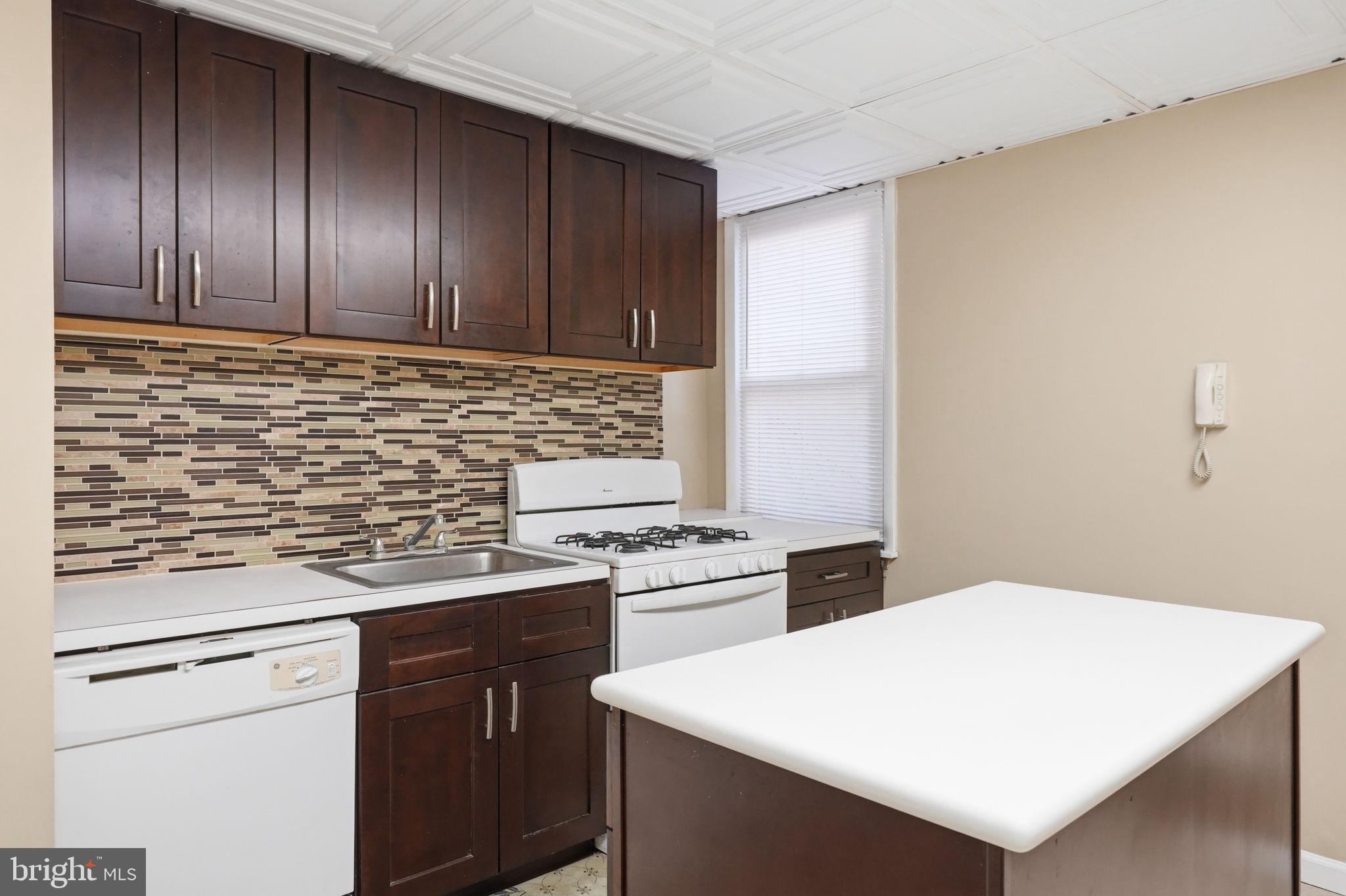 455 Fairmount Avenue Philadelphia, PA 19123 - Photo 29 of 67