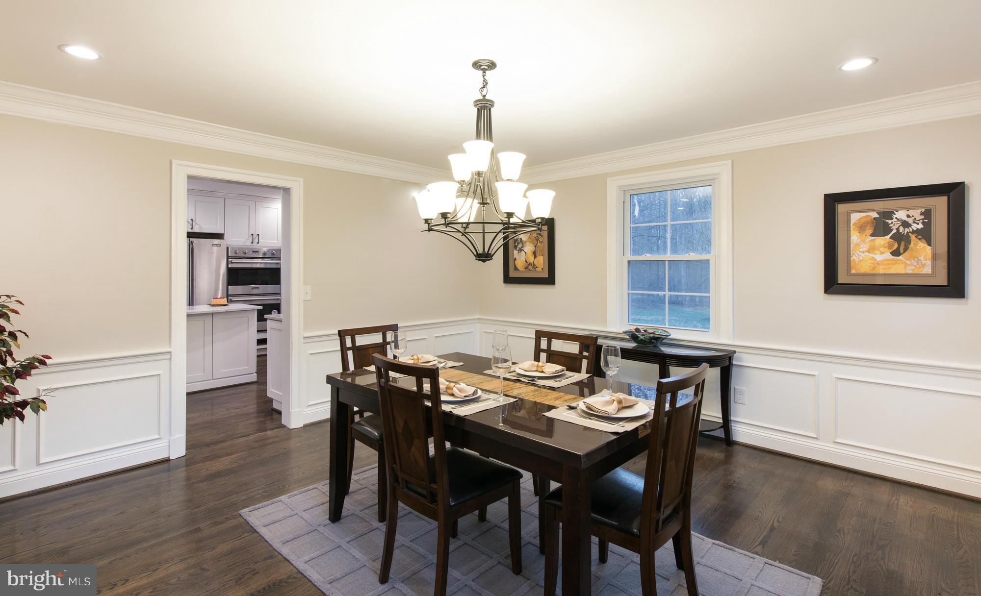 8809 Belmart Road Potomac, MD 20854 - Photo 6 of 30 Dining Room