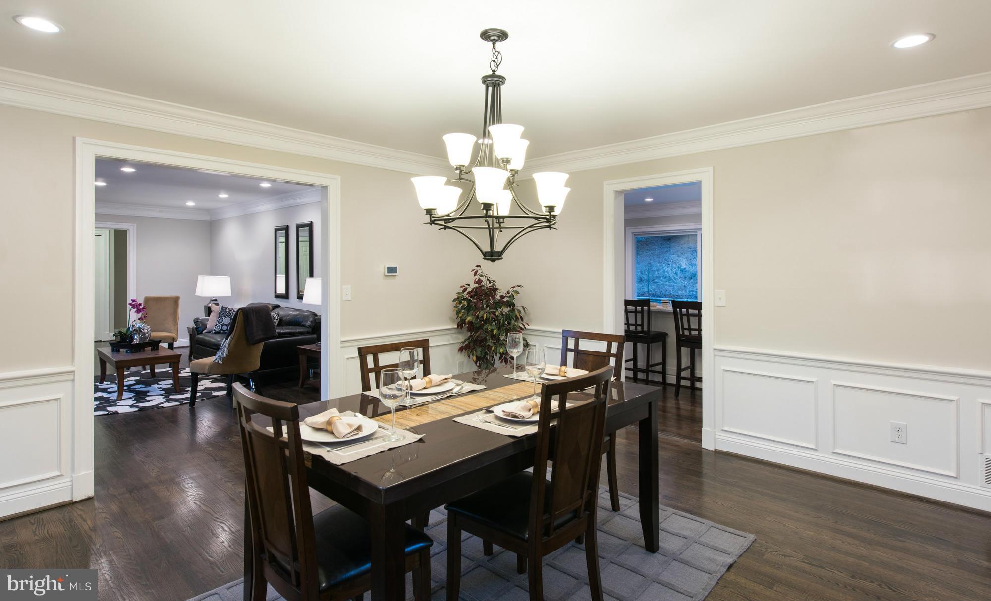 8809 Belmart Road Potomac, MD 20854 - Photo 7 of 30 Dining Room