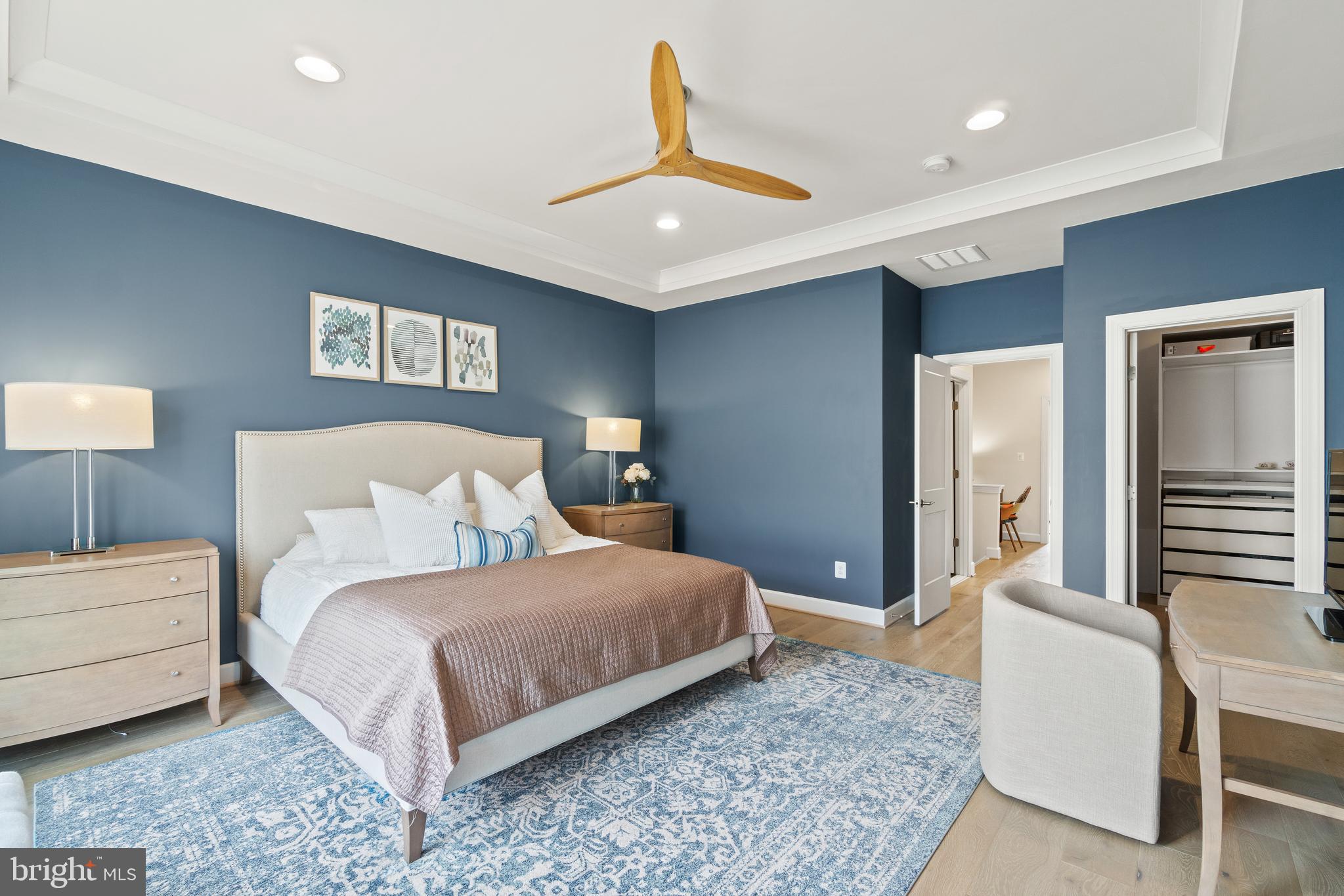 42308 Porter Ridge Terrace Ashburn, VA 20148 - Photo 20 of 45 Gallery Image 20