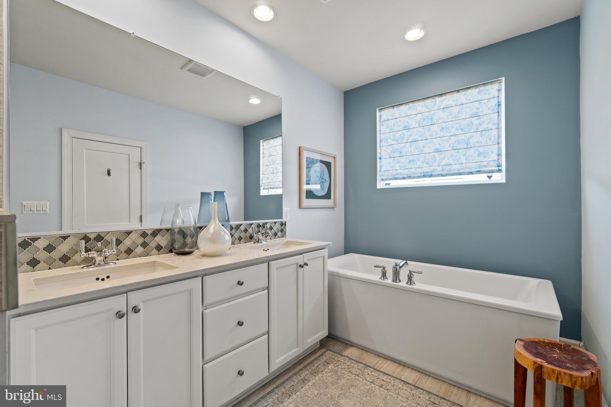 42308 Porter Ridge Terrace Ashburn, VA 20148 - Photo 21 of 45 Gallery Image 21
