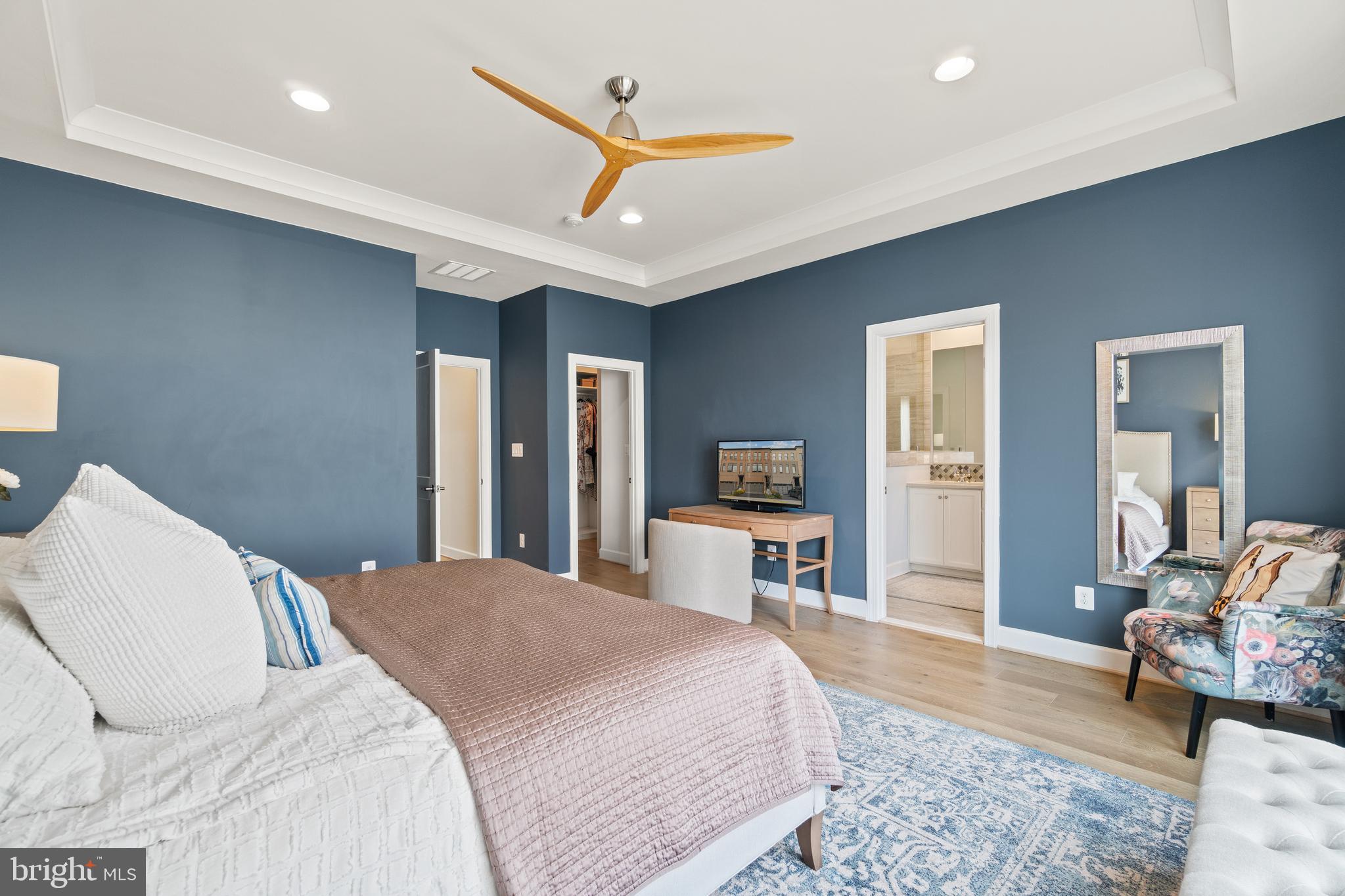 42308 Porter Ridge Terrace Ashburn, VA 20148 - Photo 22 of 45 Gallery Image 22