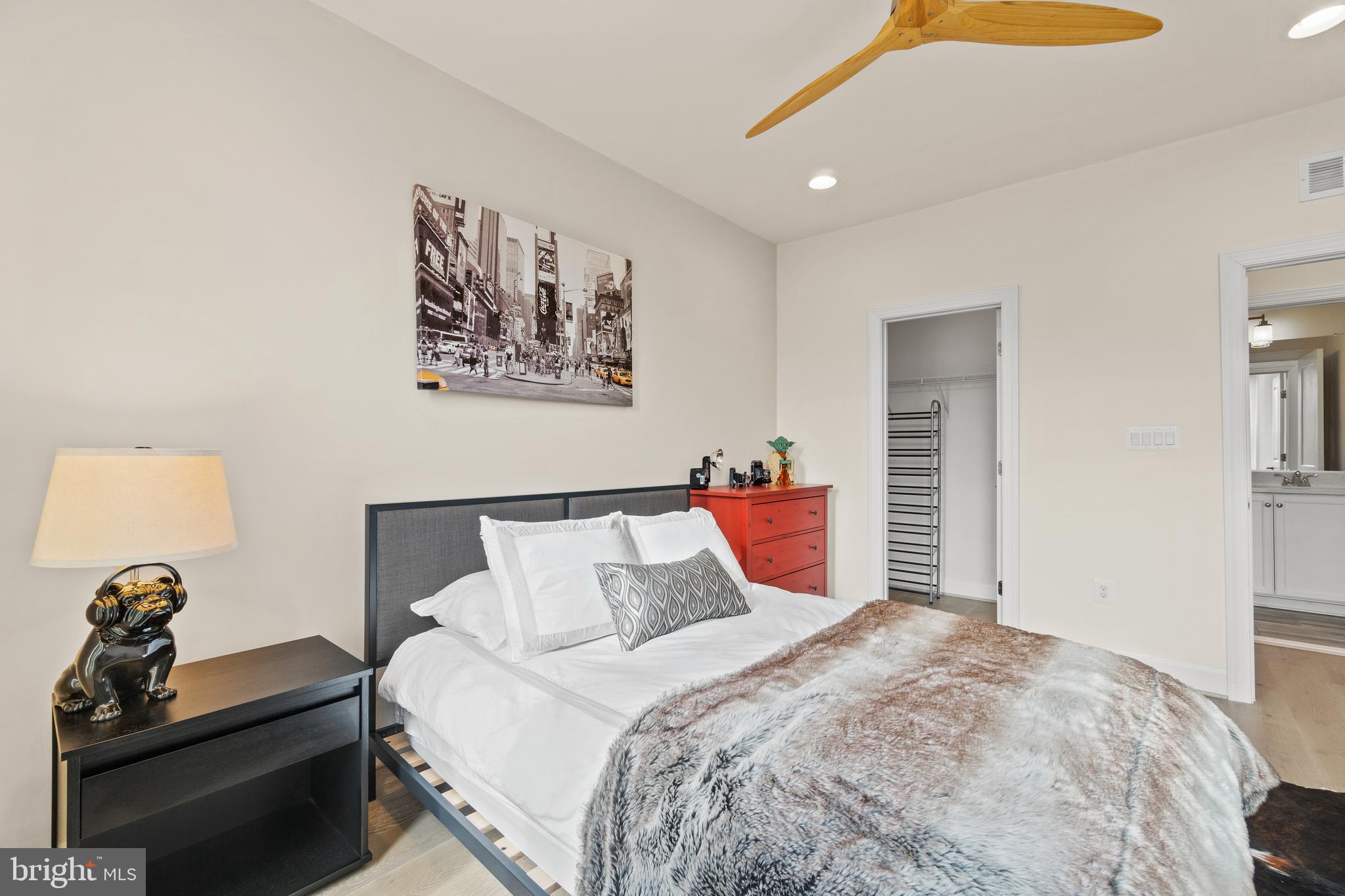 42308 Porter Ridge Terrace Ashburn, VA 20148 - Photo 29 of 45 Gallery Image 29