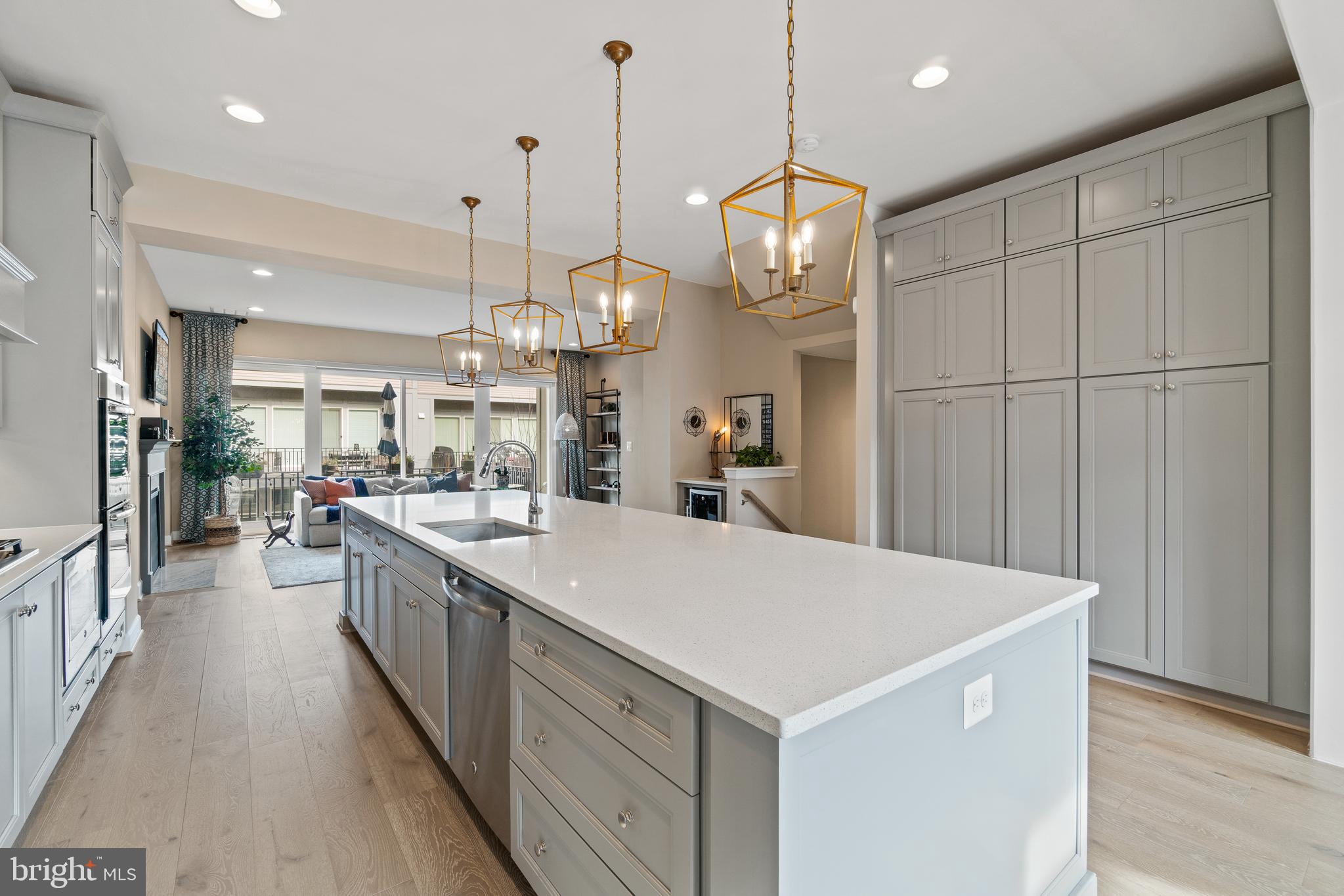 42308 Porter Ridge Terrace Ashburn, VA 20148 - Photo 9 of 45 Gallery Image 9
