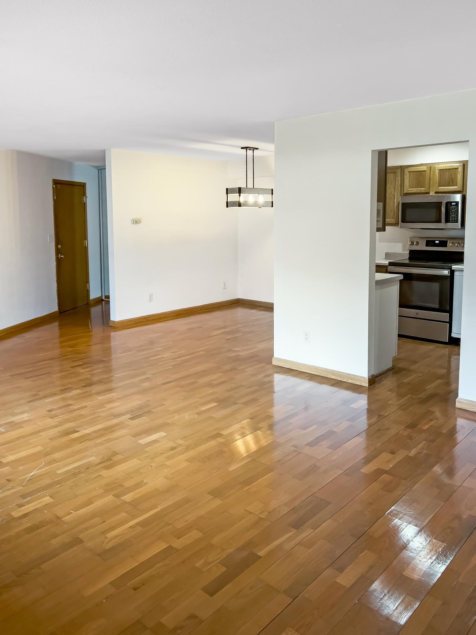 5440 3 Points Boulevard, Unit 513 Mound, MN 55364 - Photo 12 of 30