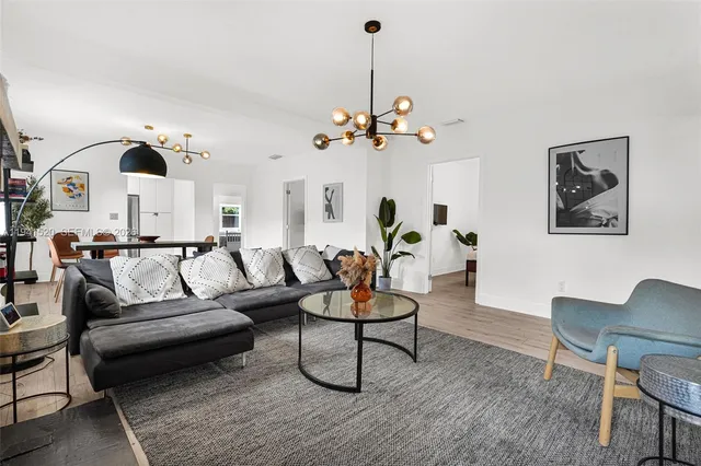 $7,400 | 37 Northwest 47th Street, Miami, FL 33127