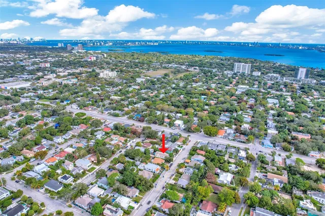 $7,400 | 37 Northwest 47th Street, Miami, FL 33127