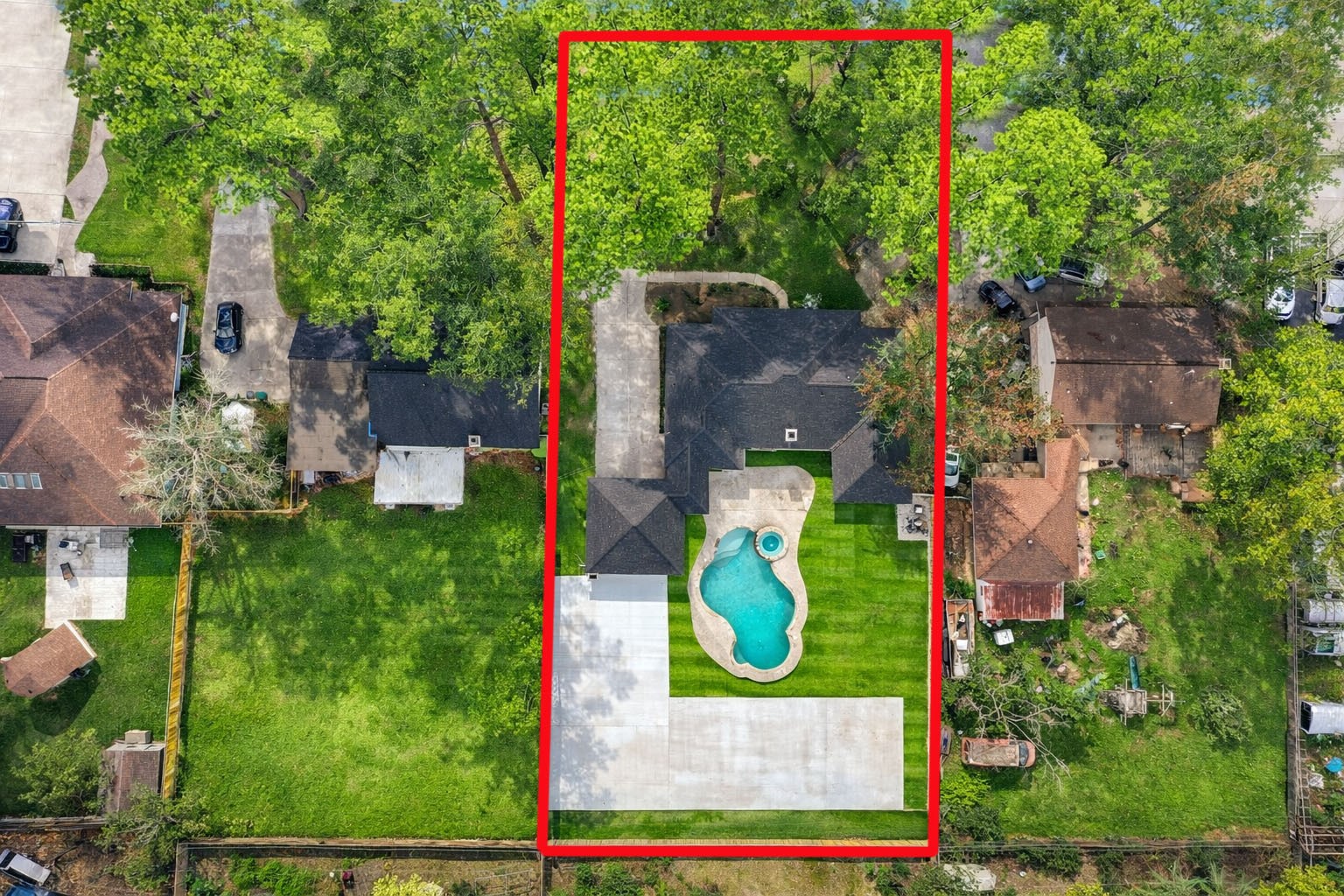 25607 Spring Ridge Drive Spring, TX 77386 - Photo 2 of 50 an aerial view of a house