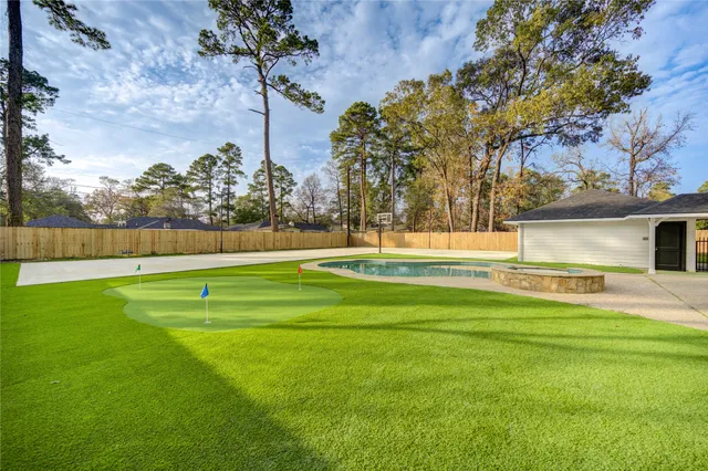 $565,000 | 25607 Spring Ridge Drive, Spring, TX 77386