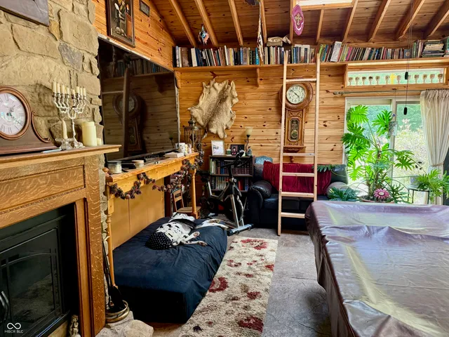 $650,000 | 2500 South Edgewood Cove, Martinsville, IN 46151