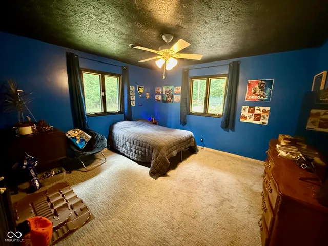 $650,000 | 2500 South Edgewood Cove, Martinsville, IN 46151