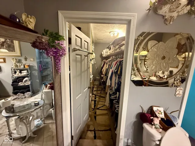 $650,000 | 2500 South Edgewood Cove, Martinsville, IN 46151