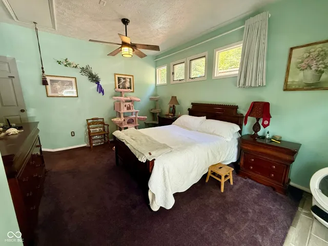 $650,000 | 2500 South Edgewood Cove, Martinsville, IN 46151