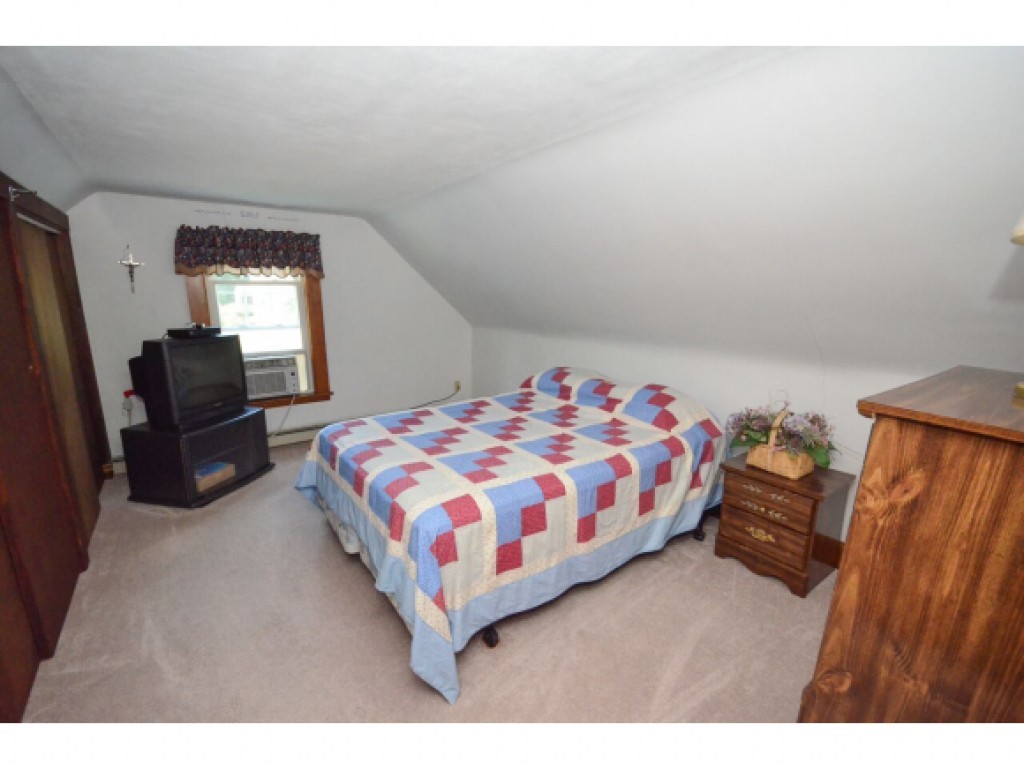 250 East Road Hampstead, NH 03841 - Photo 18 of 28