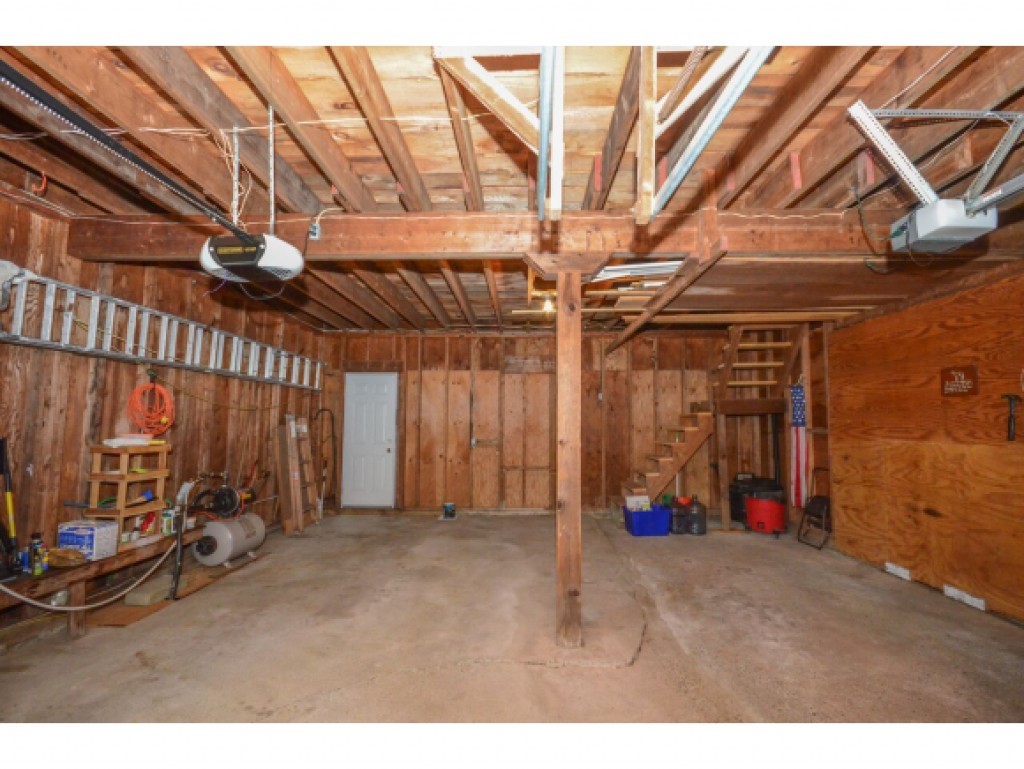 250 East Road Hampstead, NH 03841 - Photo 24 of 28