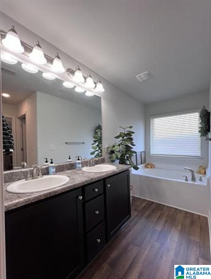 3016 Village Ridge Drive Calera, AL 35040 - Photo 3 of 8