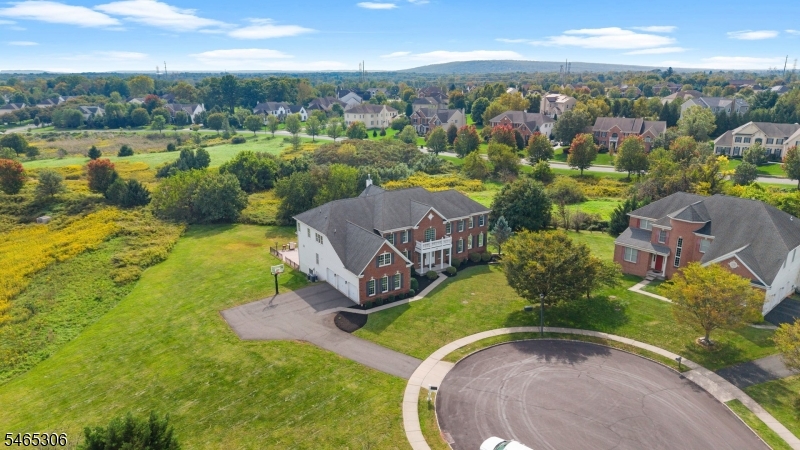 10 Raker Court Hillsborough, NJ 08844 - Photo 47 of 49 Gallery Image 47