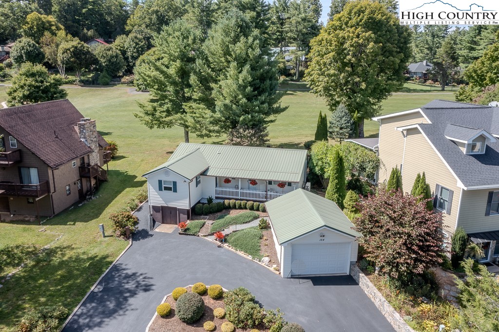 154 Pine Ridge Loop Newland, NC 28657 - Photo 3 of 50 Gallery Image 3