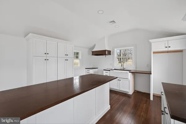 $1,500,000 | 1931 Temple Road, Douglassville, PA 19518