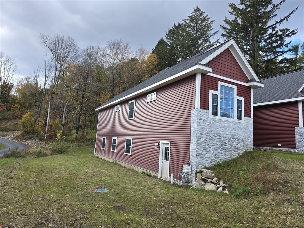 73 Dudley Hill Road Dudley, MA 01571 - Photo 6 of 41