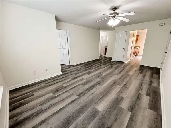 $1,350 | 1400 Stonehaven Circle, Unit 1406, Cartersville, GA 30121