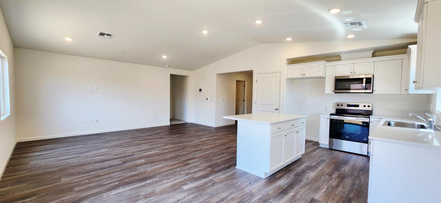 225 Teton Rnch Way Patterson, CA 95363 - Photo 5 of 13