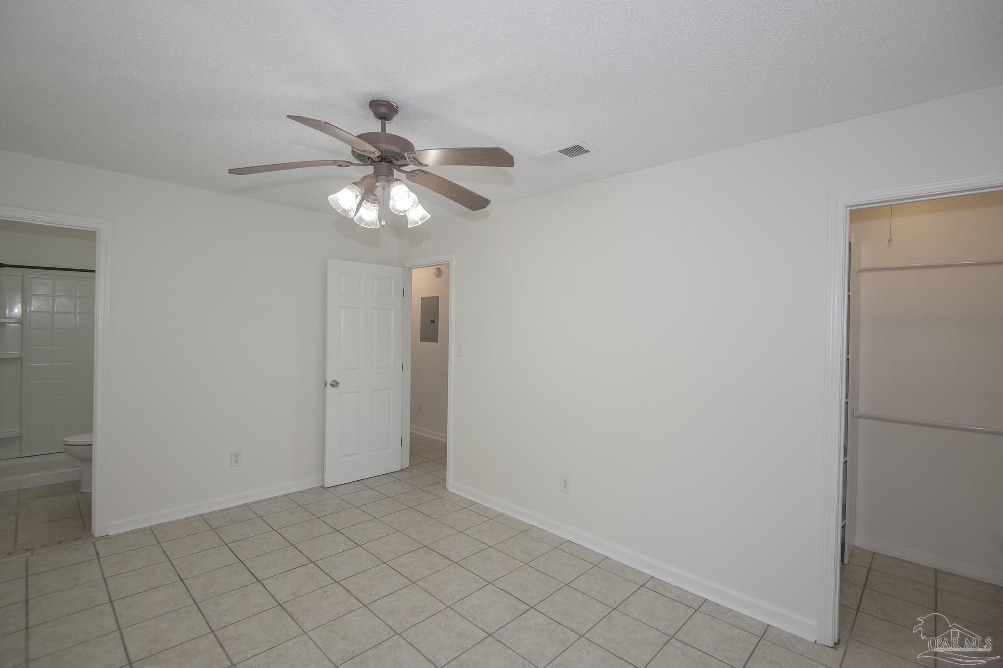 5578 Cyanamid Road Milton, FL 32583 - Photo 20 of 33 a view of an empty room