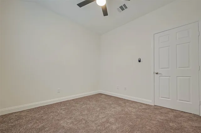 $1,900 | 7339 Krueger Road, Unit B, Houston, TX 77033