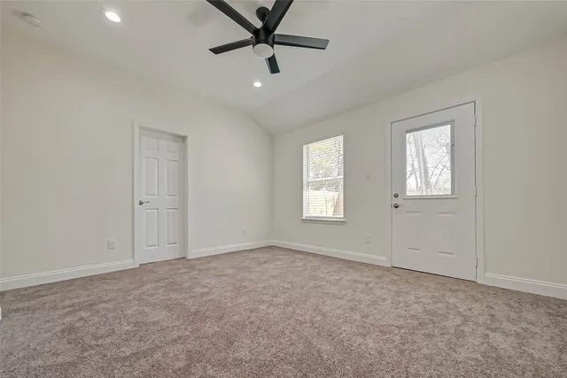 $1,900 | 7339 Krueger Road, Unit B, Houston, TX 77033