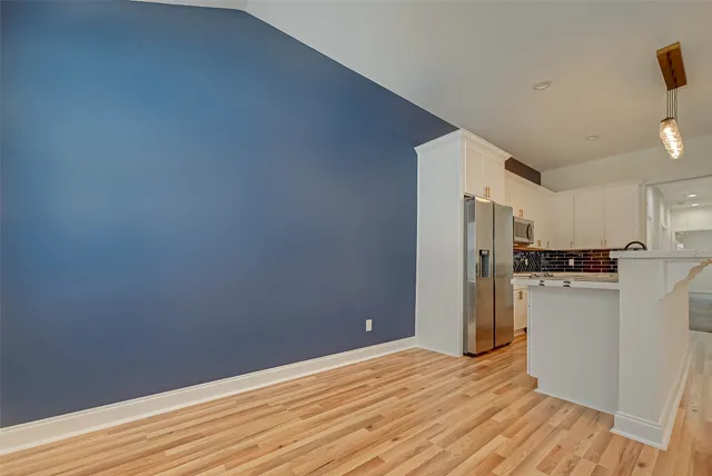 $1,900 | 7339 Krueger Road, Unit B, Houston, TX 77033