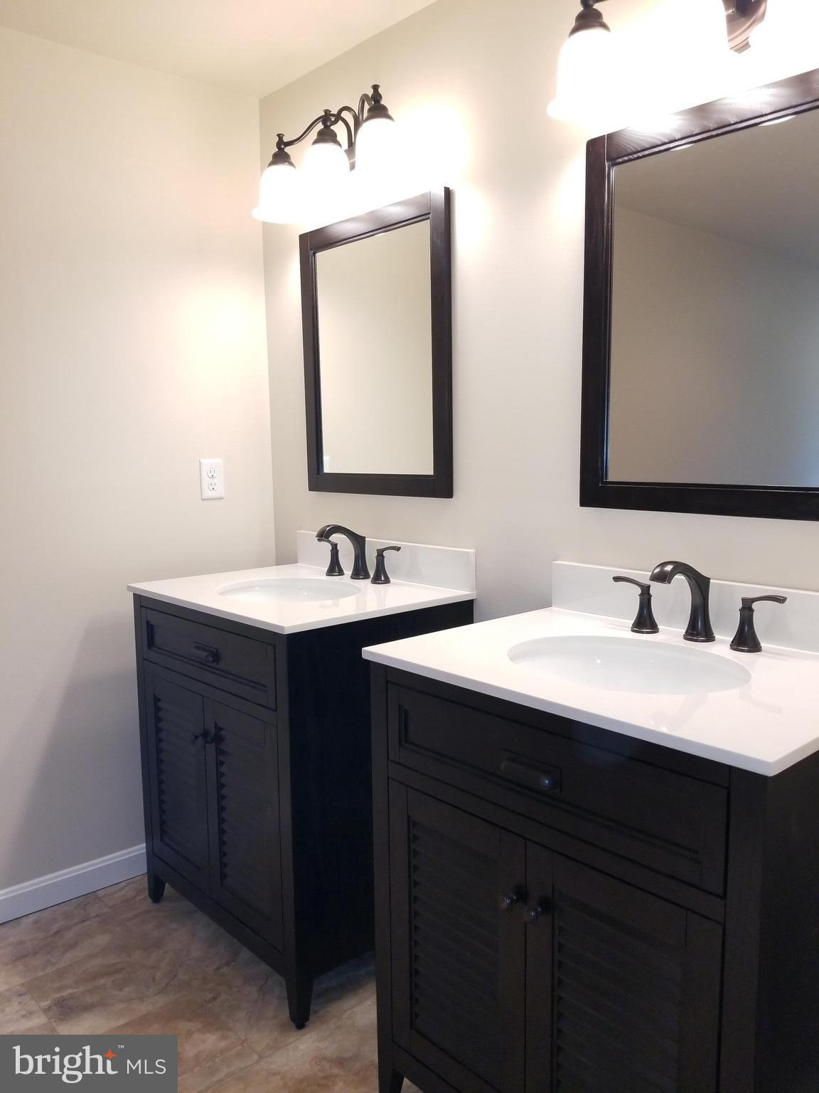 15 West Hanover Street Spring Grove, PA 17362 - Photo 17 of 29 New Upper Level Bath