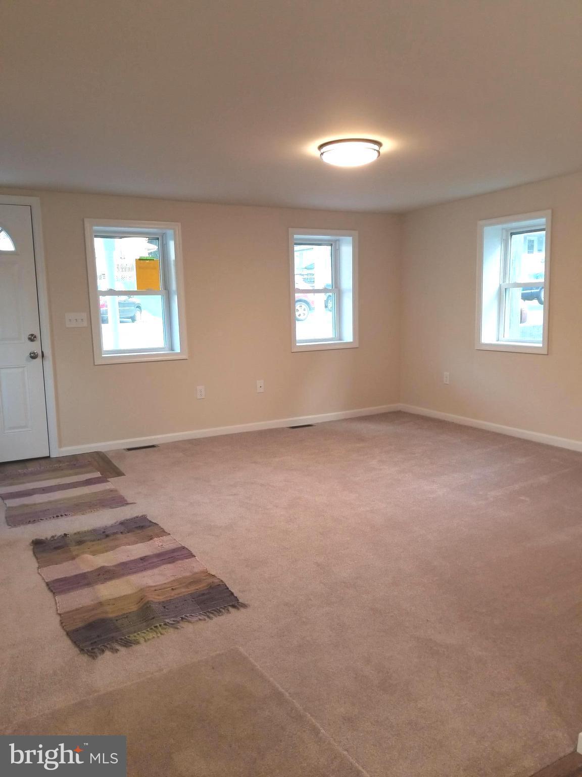 15 West Hanover Street Spring Grove, PA 17362 - Photo 26 of 29 Living Room
