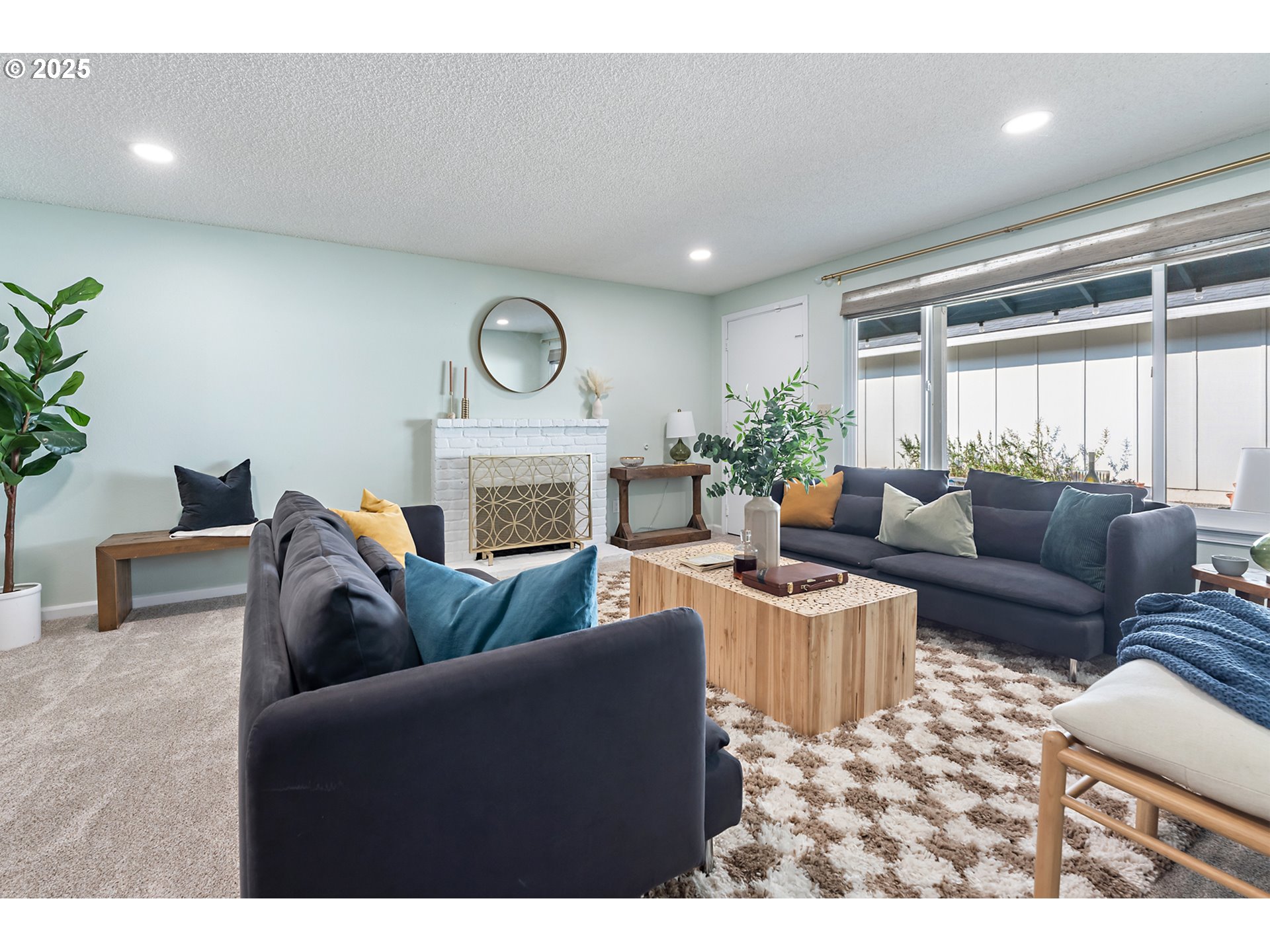 17885 Northwest Pioneer Road Beaverton, OR 97006 - Photo 9 of 17 Owner's Suite Bathroom