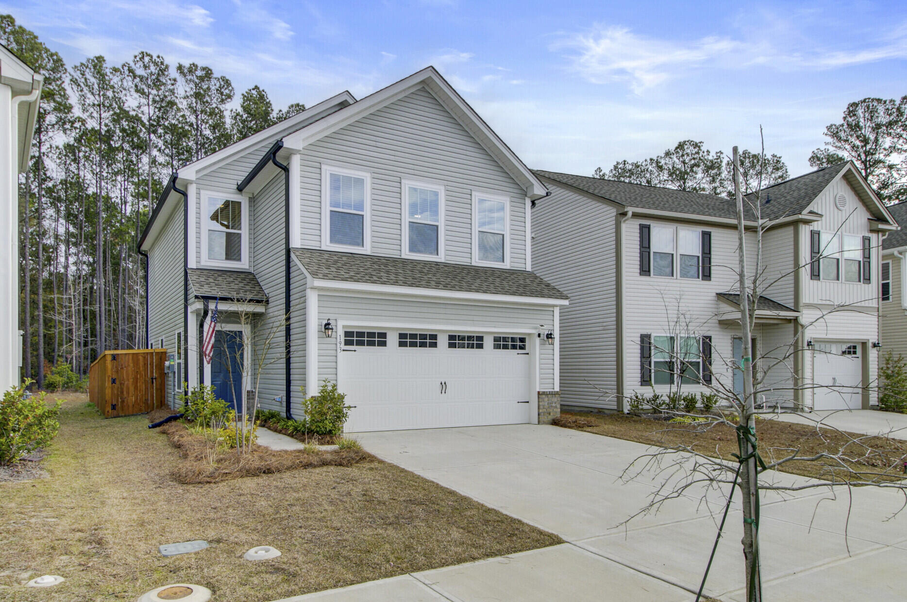 193 Surfbird Road Summerville, SC 29486 - Photo 1 of 64 04_4_mls