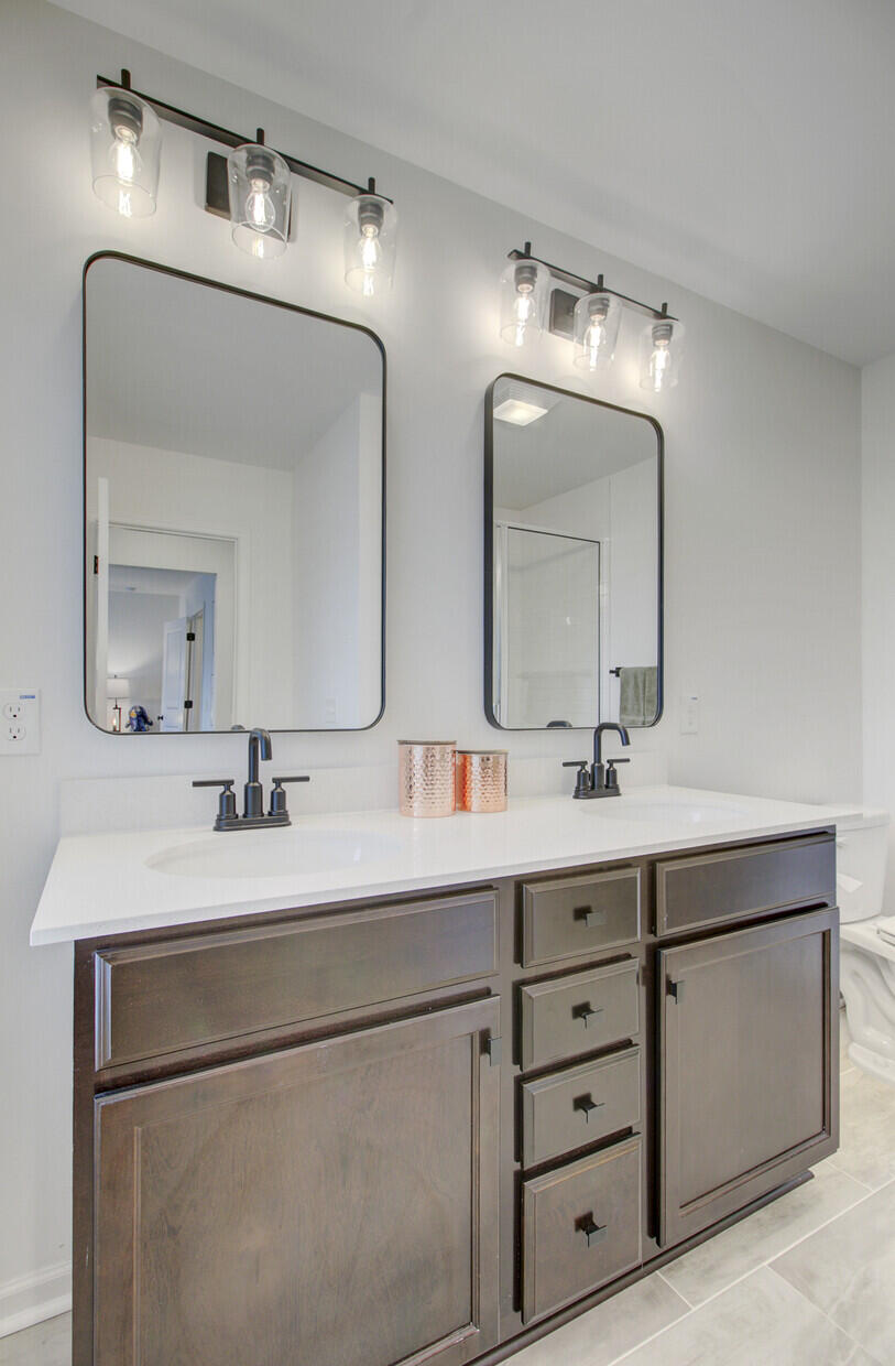 193 Surfbird Road Summerville, SC 29486 - Photo 28 of 64 33_33_mls