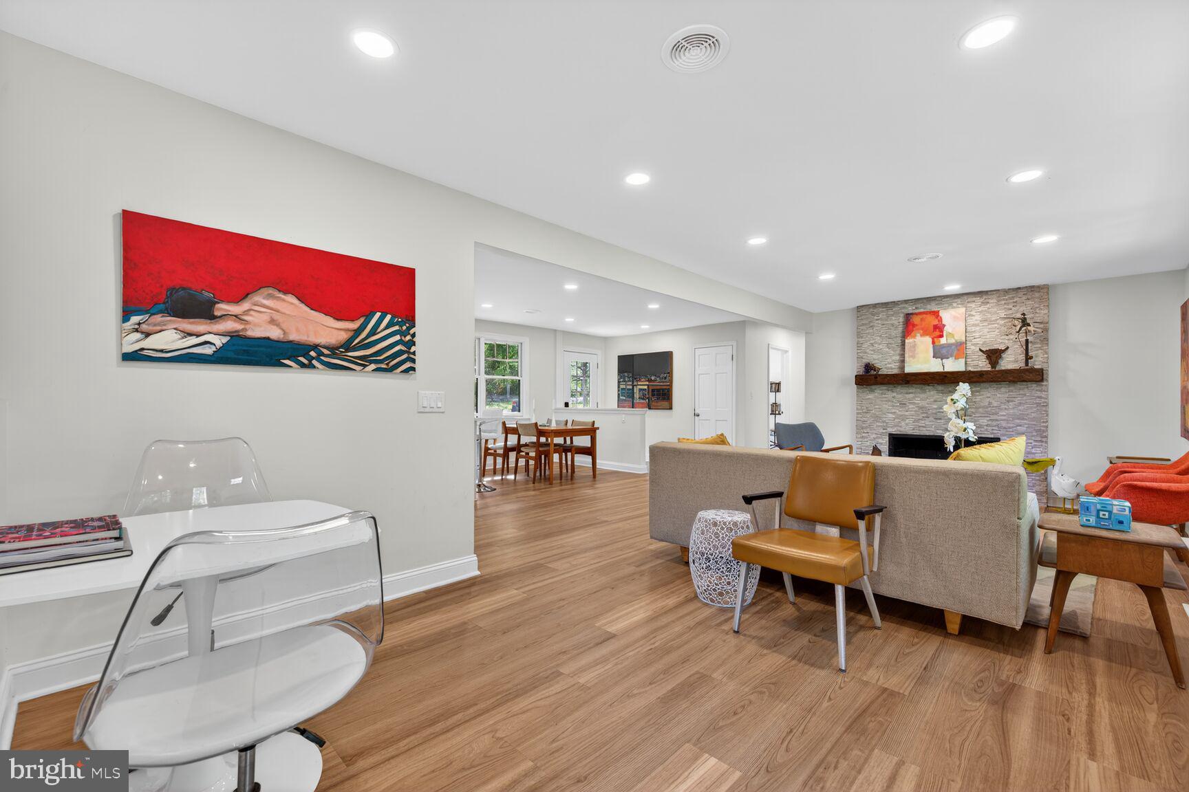 14010 Berryville Road Darnestown, MD 20874 - Photo 7 of 38