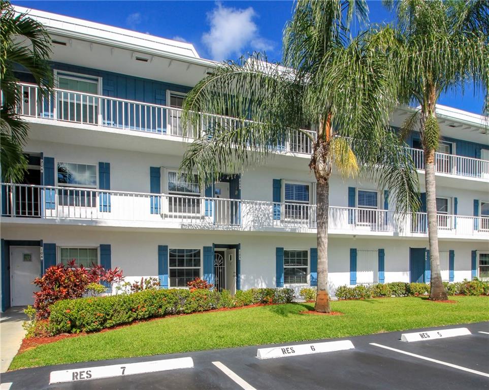 1868 Southwest Palm City Road, Unit 105 Stuart, FL 34994 - Photo 3 of 48 Carlise Castle Building