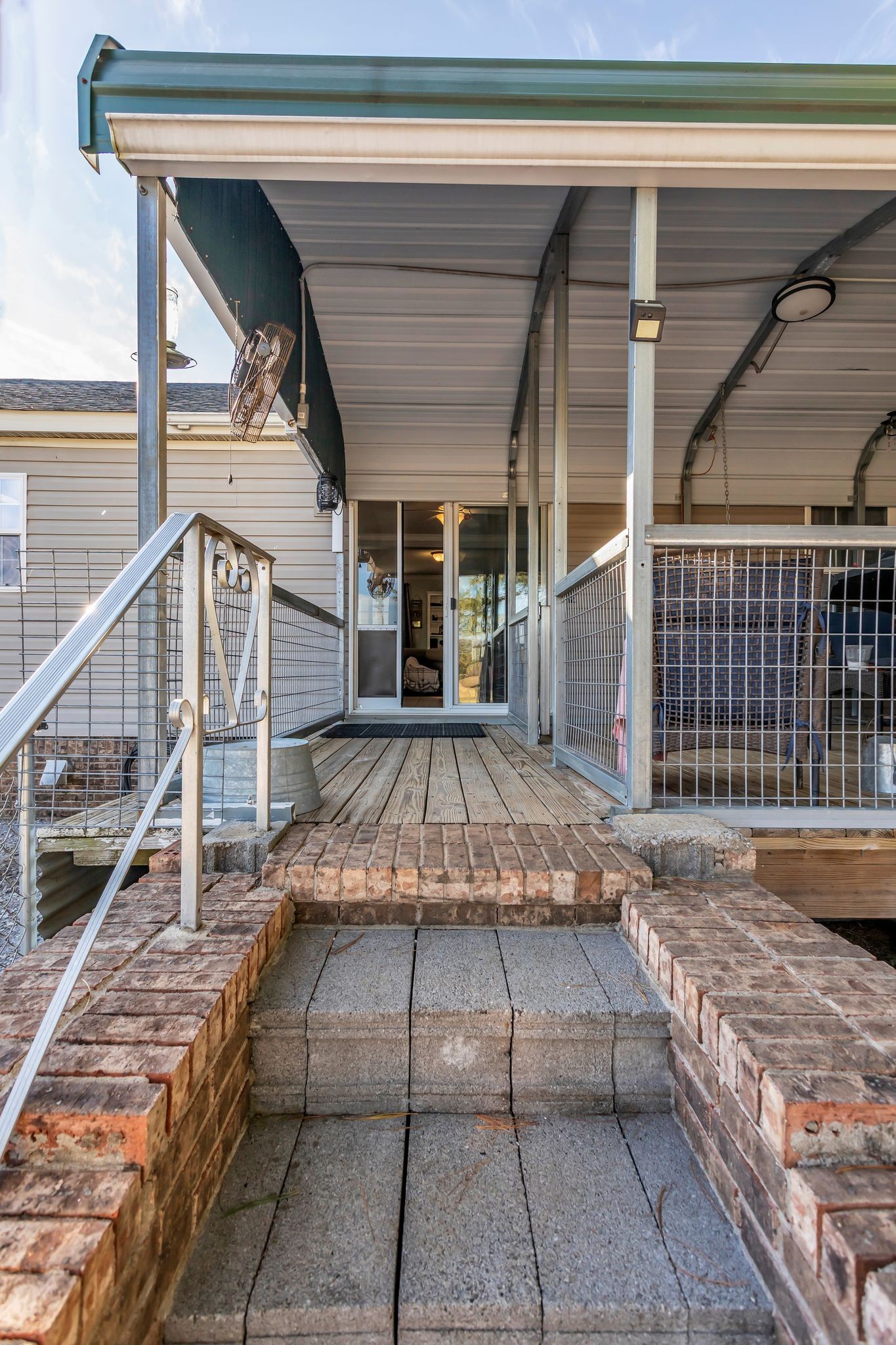 2673 McKnight Road Culleoka, TN 38451 - Photo 31 of 41 a view of entryway with a rug