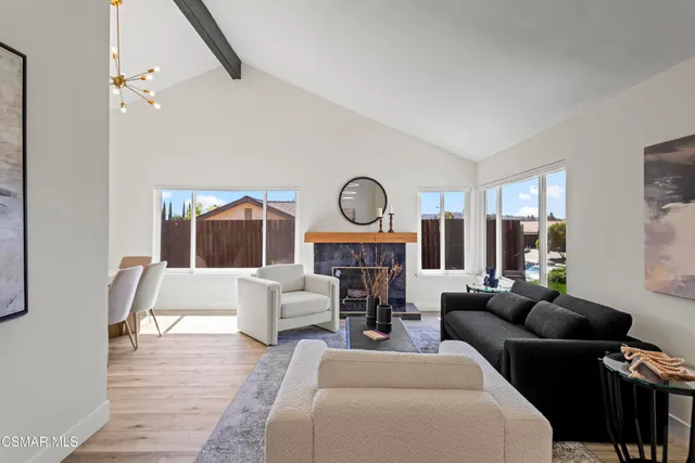 $1,099,000 | 416 Camino Dos Palos, Thousand Oaks, CA 91360