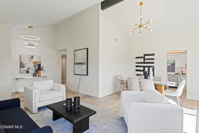 $1,099,000 | 416 Camino Dos Palos, Thousand Oaks, CA 91360