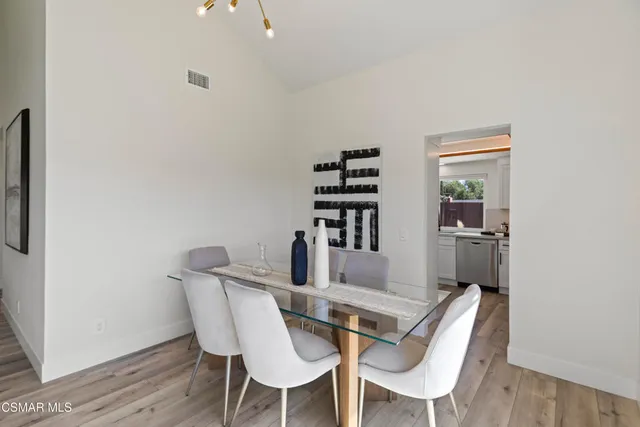 $1,099,000 | 416 Camino Dos Palos, Thousand Oaks, CA 91360