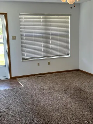 $1,195 | 840 Southgate Drive, Freeburg, IL 62243