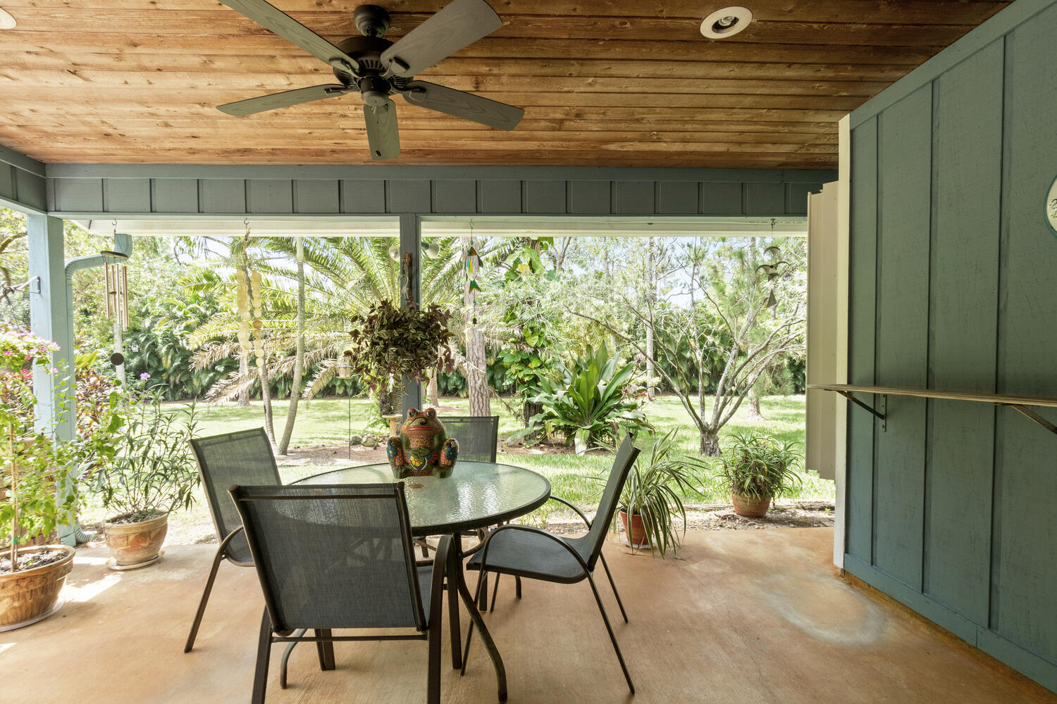 13144 152nd Road North Jupiter, FL 33478 - Photo 33 of 46 back patio