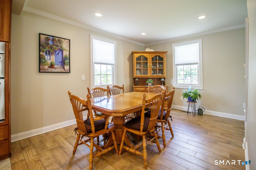 90 Town Line Road Plainville, CT 06062 - Photo 14 of 30